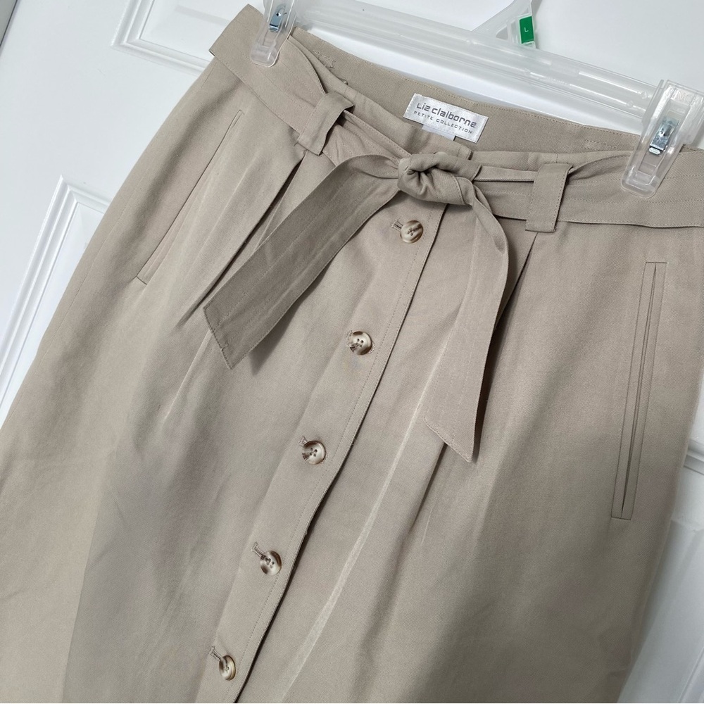 Liz Claiborne Button Down Tan Midi Belted Sz 12 Petite - Picture 5 of 10